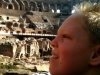 Cody ammira il Colosseo